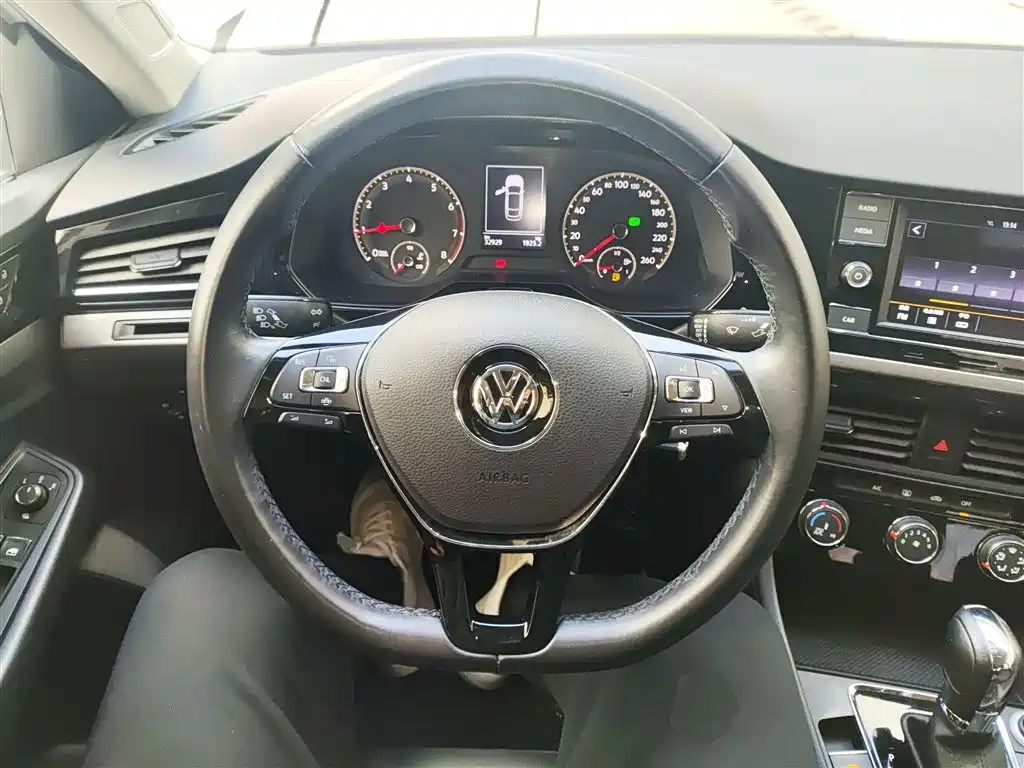 Volkswagen Bora 2020 — фото 11
