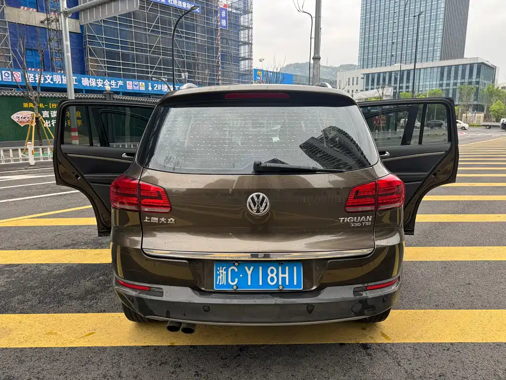 Volkswagen Tiguan 2016 — фото 13