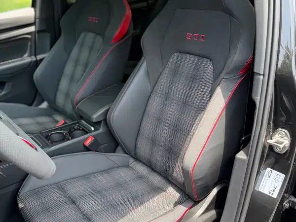 Volkswagen Golf GTI 2023