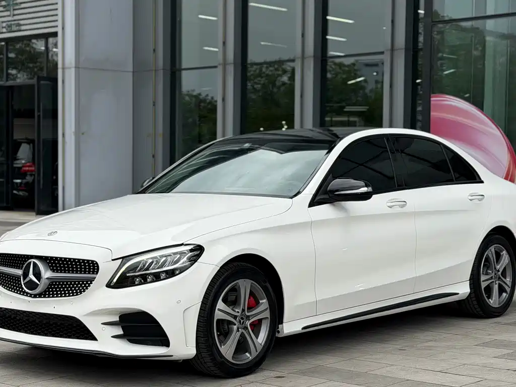 Mercedes-Benz C-Class 2019 — фото 1