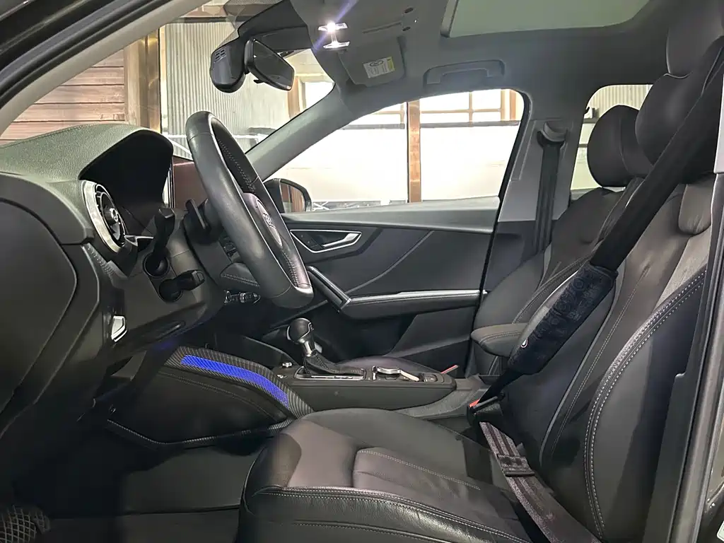 Audi Q2L 2022