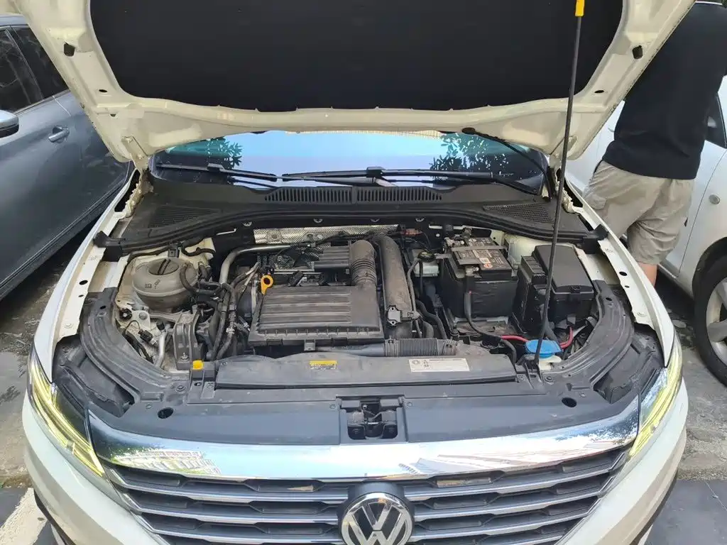 Volkswagen Lavida 2019 — фото 11