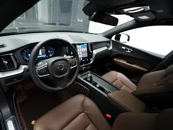 Volvo XC60 2024
