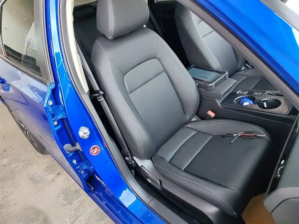 Honda Civic 2022 — фото 25