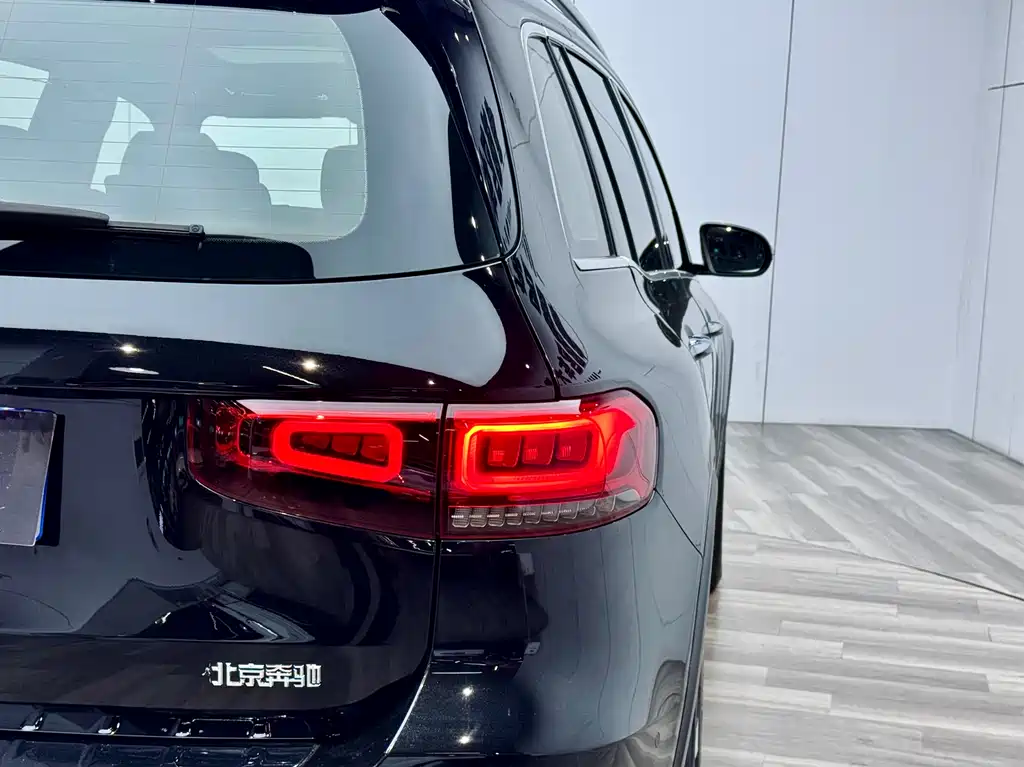 Mercedes-Benz GLB 2020 — фото 30
