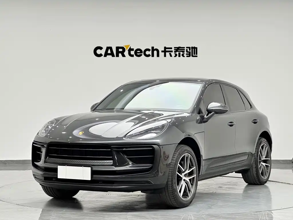 Porsche Macan 2022 — фото 1