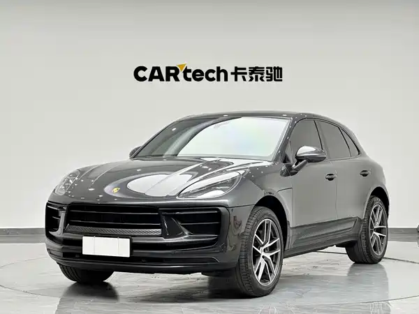 Porsche Macan 2022