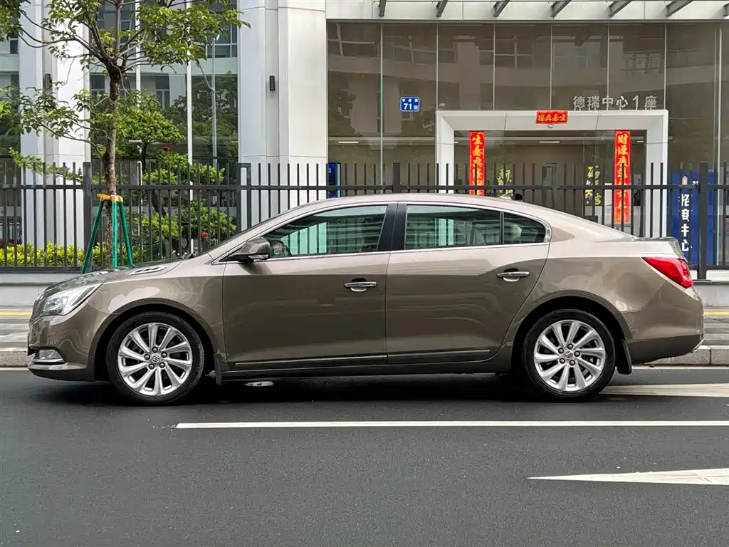 Buick LaCrosse 2014 — фото 24