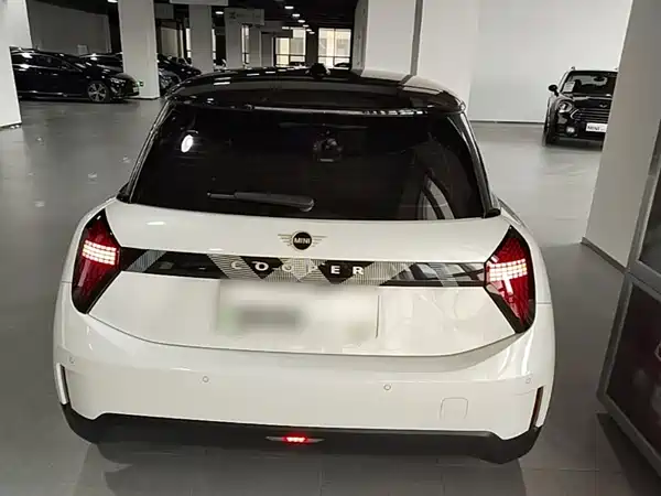 MINI Cooper 2025