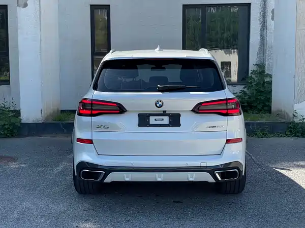 BMW X5 2021