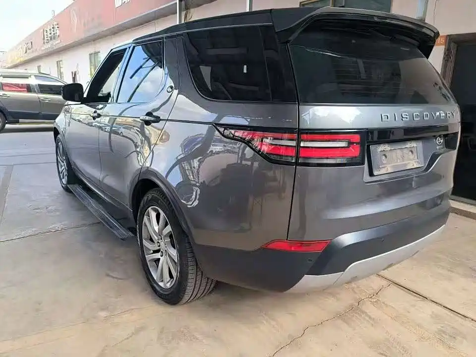 Land Rover Discovery 2018 — фото 6