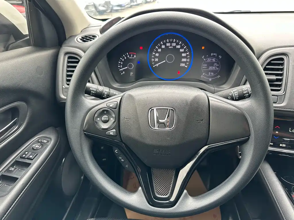 Honda Vezel 2021 — фото 10