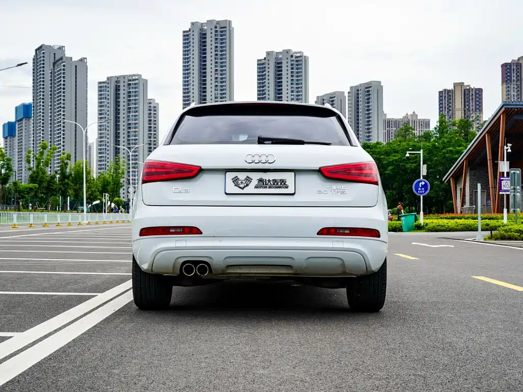 Audi Q3 2014