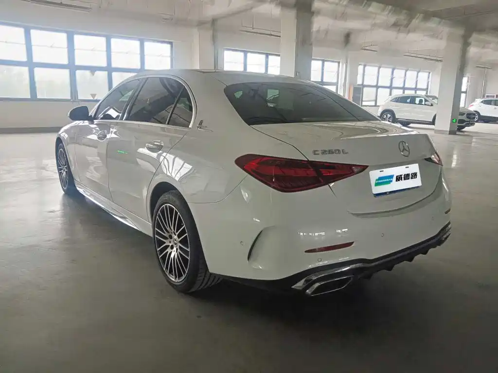 Mercedes-Benz C-Class 2022 — фото 3