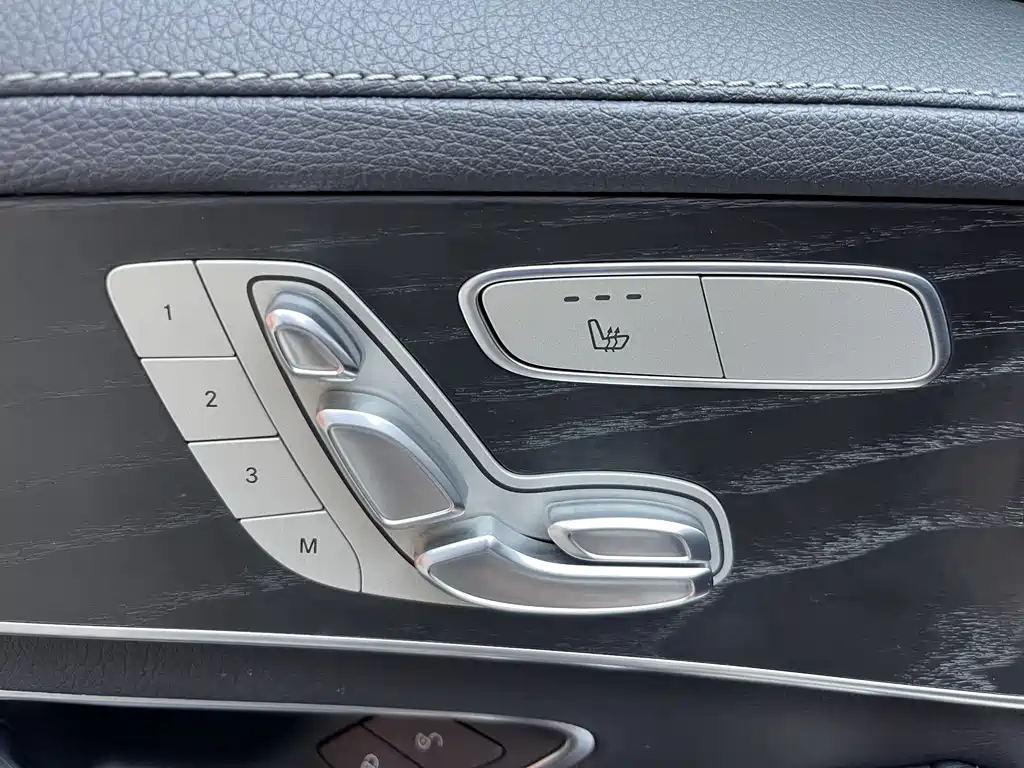 Mercedes-Benz C-Class 2021 — фото 9