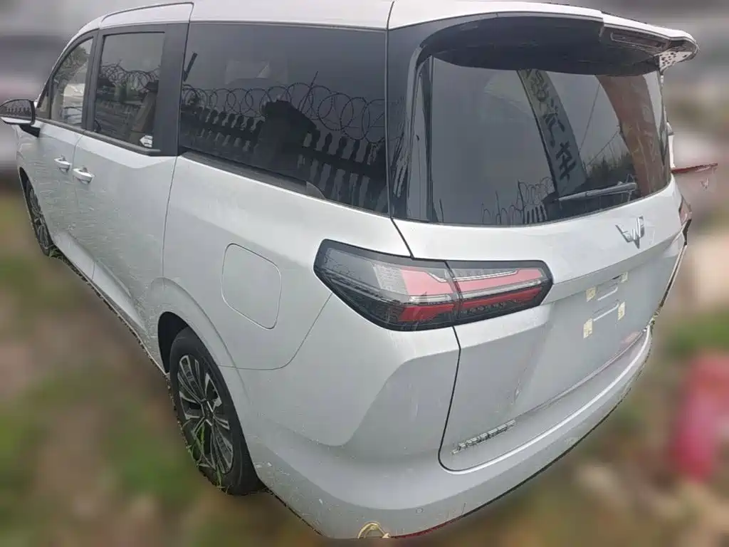 Wuling Starlight 730 EV 2025 — фото 9