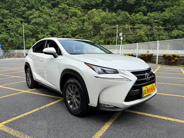 Lexus NX 2016