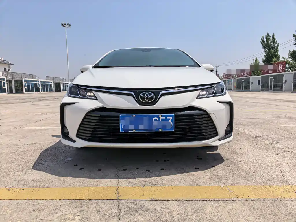 Toyota Corolla 2020 — фото 2
