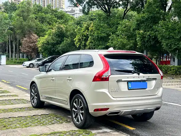 Volvo XC60 2016