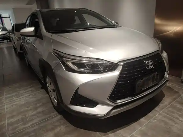 Toyota Yaris L 2020