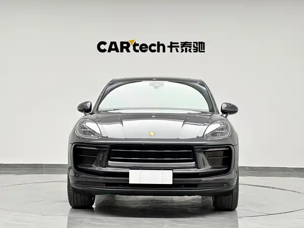 Porsche Macan 2022
