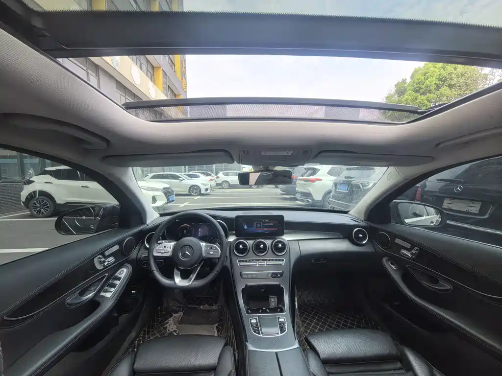 Mercedes-Benz C-Class 2019 — фото 2