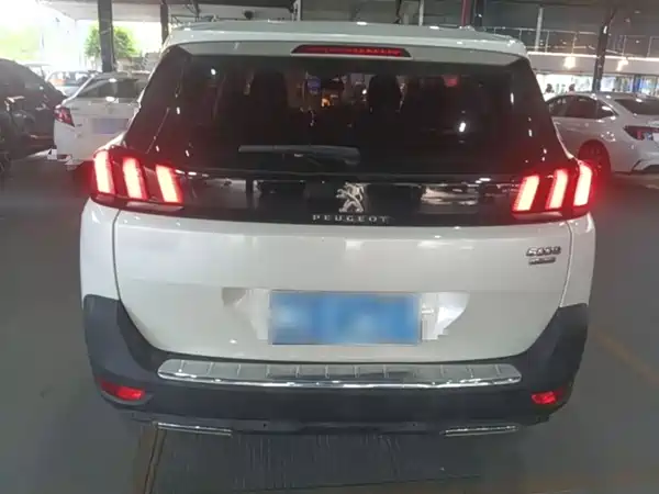 Peugeot 5008 2018
