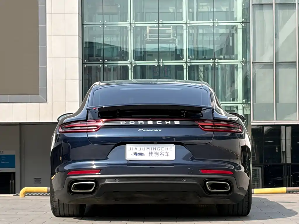 Porsche Panamera 2018 — фото 4
