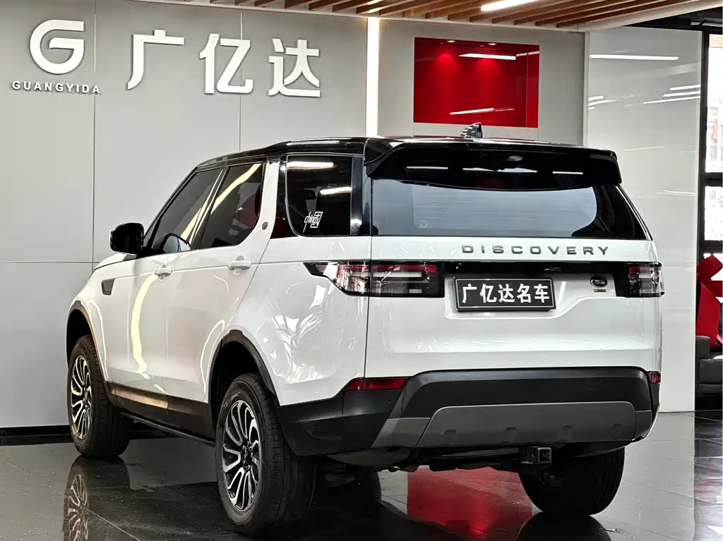 Land Rover Discovery 2018 — фото 10