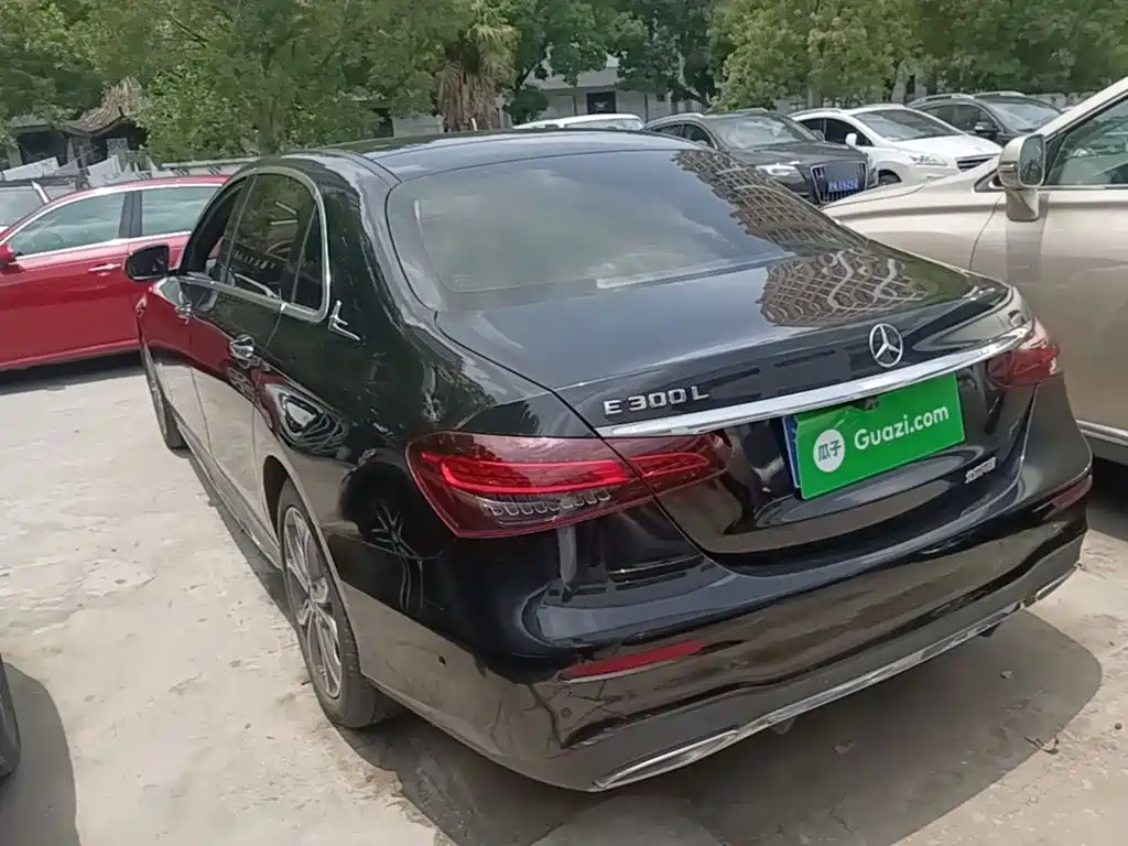 Mercedes-Benz E-Class 2021