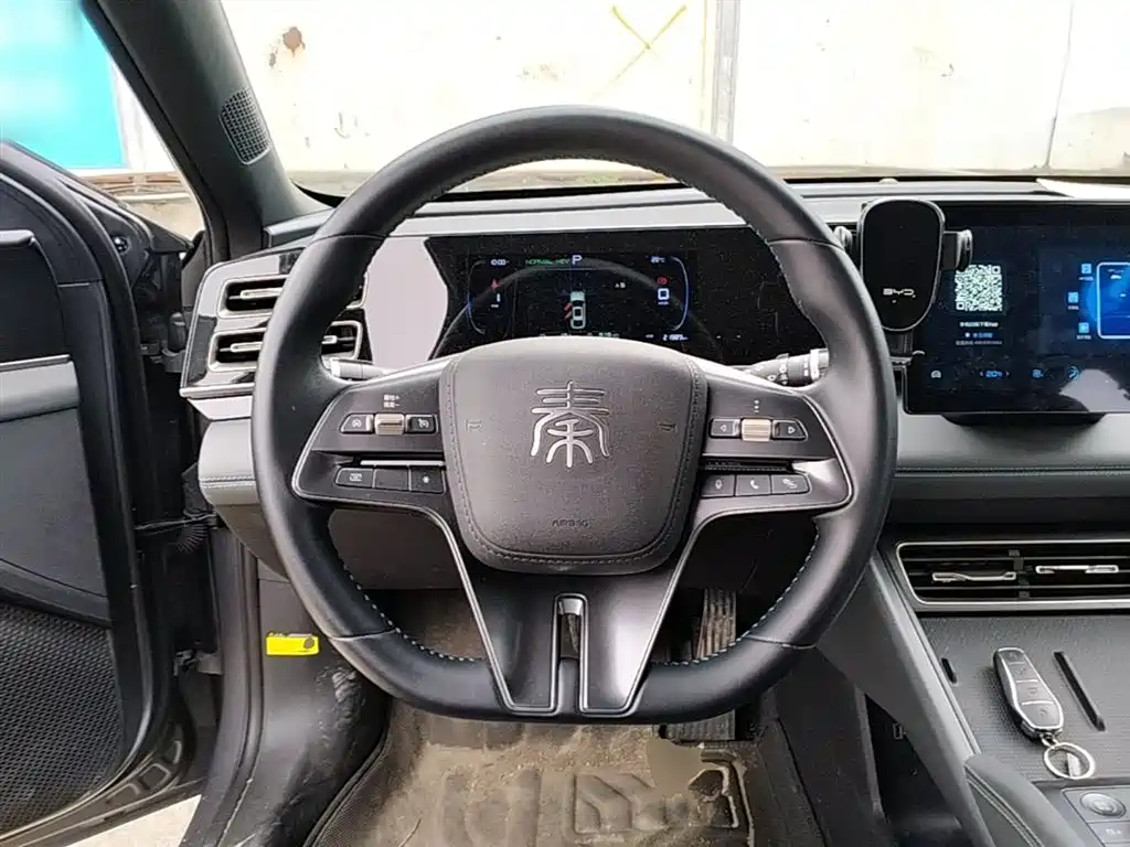 BYD Qin L 2025 — фото 11