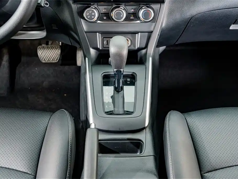 Nissan Sylphy 2021 — фото 12