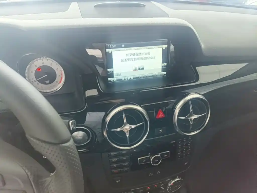 Mercedes-Benz GLK-Class 2015 — фото 13