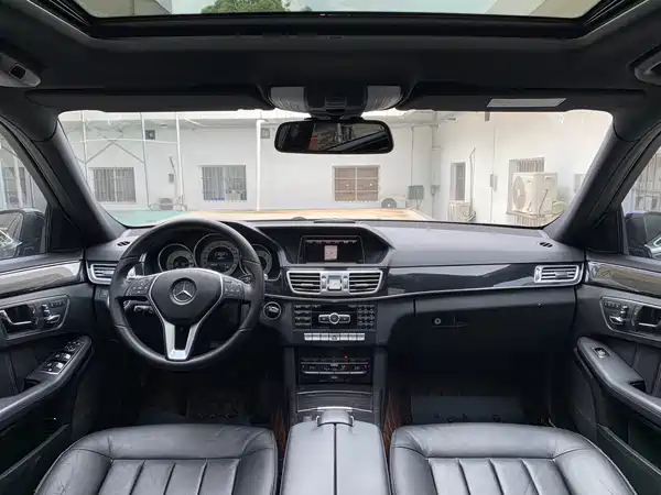 Mercedes-Benz E-Class 2014