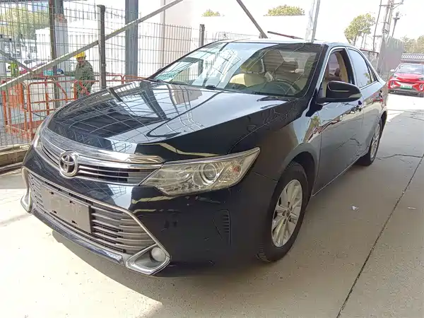 Toyota Camry 2015