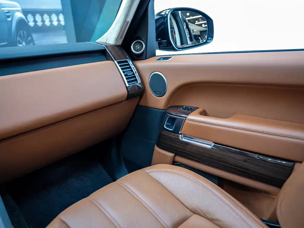 Land Rover Range Rover 2016 — фото 16