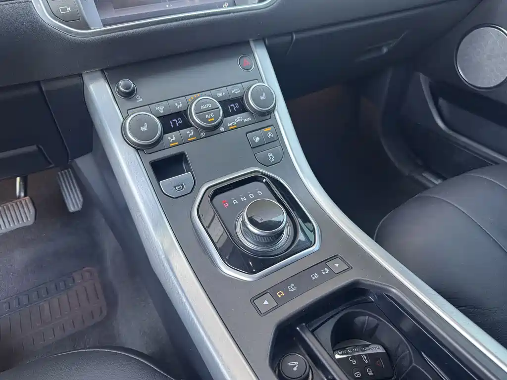 Land Rover Evoque 2017 — фото 9