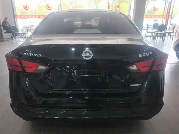 Nissan Teana 2021