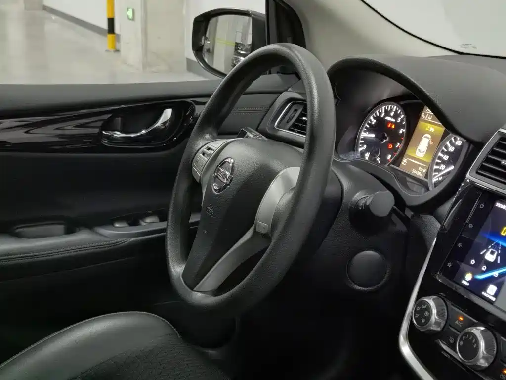 Nissan Tiida 2019 — фото 22