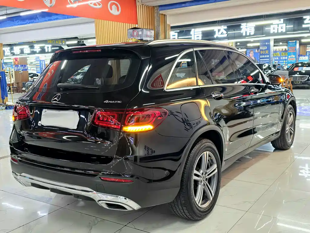 Mercedes-Benz GLC 2022 — фото 14