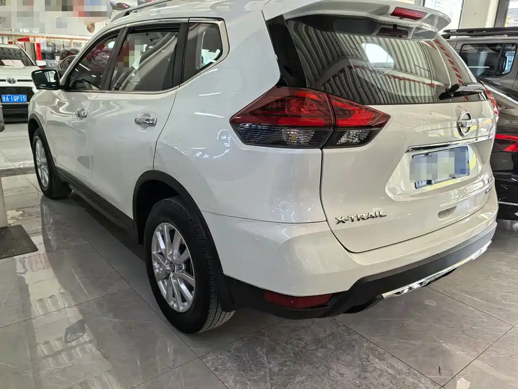 Nissan X-Trail 2020 — фото 4