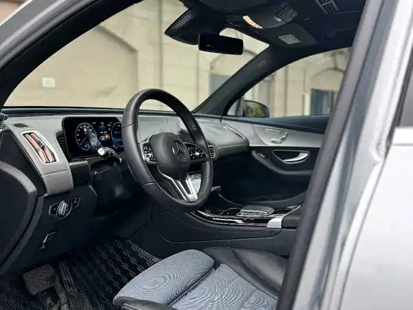 Mercedes-Benz EQC 2022