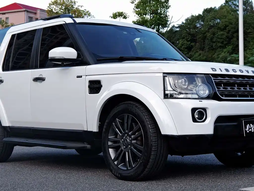 Land Rover Discovery 2016 — фото 3