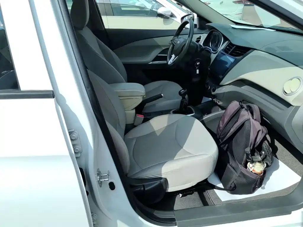 Chevrolet Sail 2018 — фото 25