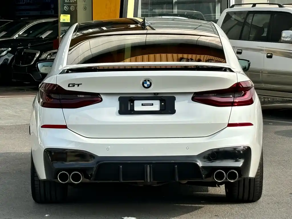 BMW 6 Series GT 2020 — фото 8