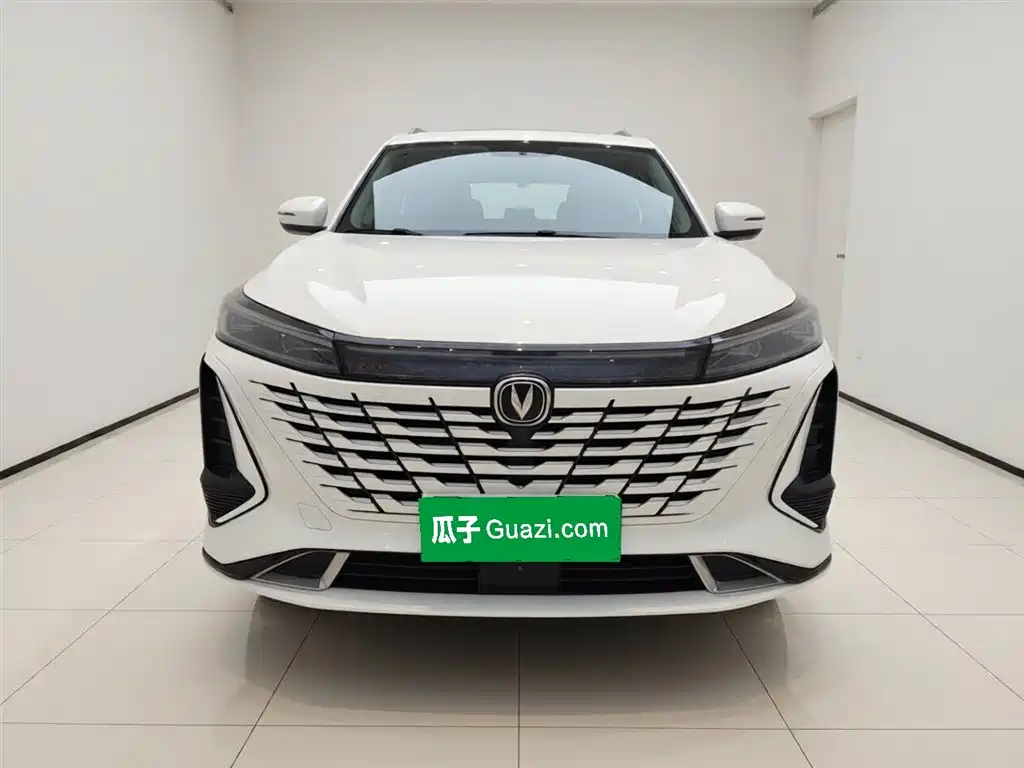 Changan CS75 PLUS 2023 — фото 3
