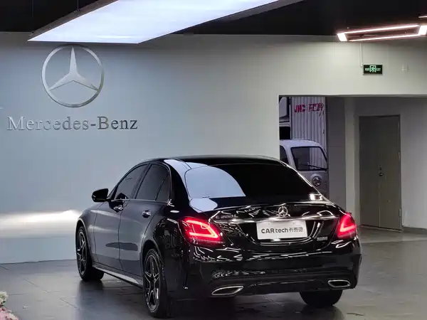 Mercedes-Benz C-Class 2021