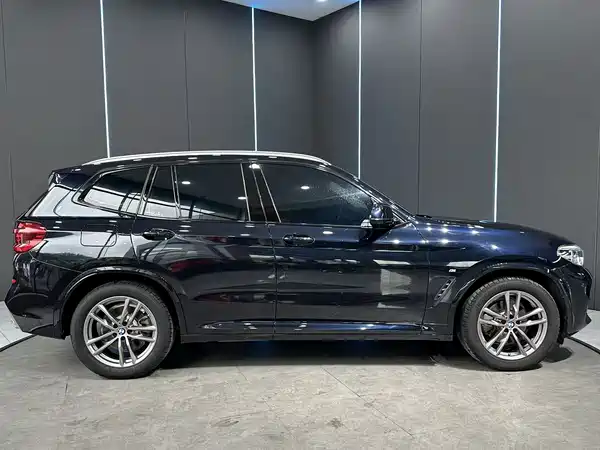 BMW X3 2021