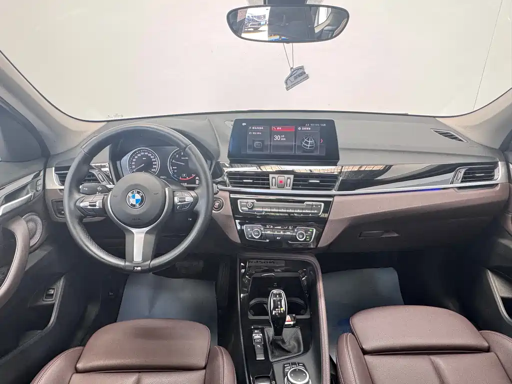 BMW X1 2022 — фото 14