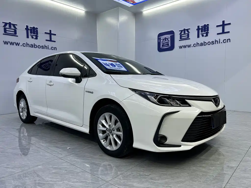 Toyota Corolla 2022 — фото 3